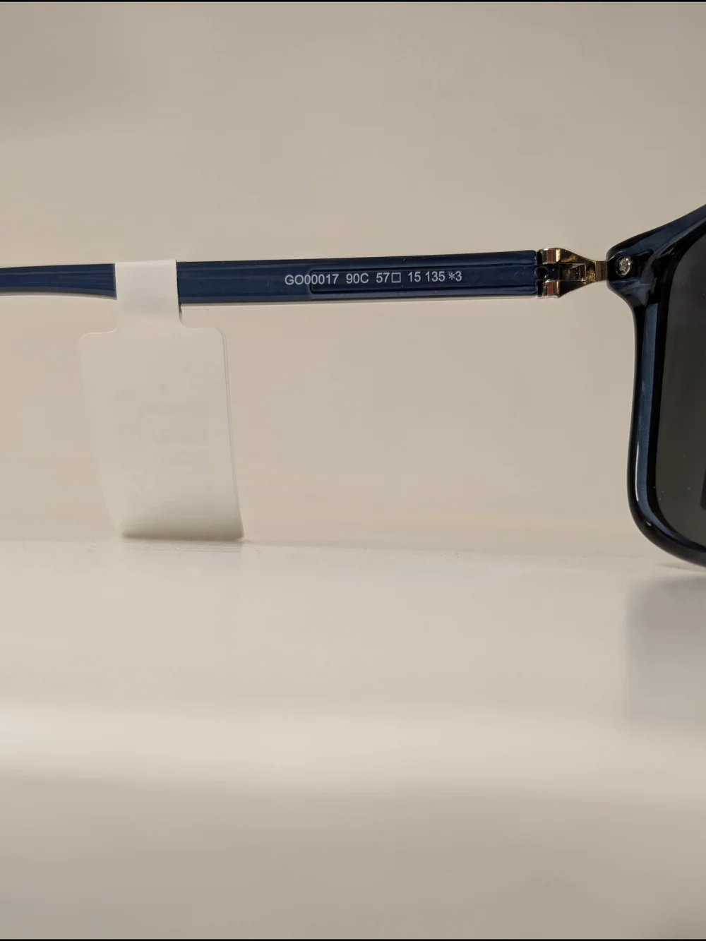 ​GUESS Blue Square Navigator Sunglasses 57-15-135 NWT